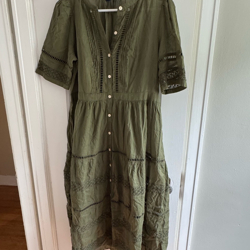 GAP Green Midi Dress with Chic Style